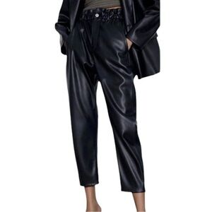 Zara Paperbag Waist Faux Leather Crop Pants Size 4 Black Tapered Leg Moto Edgy